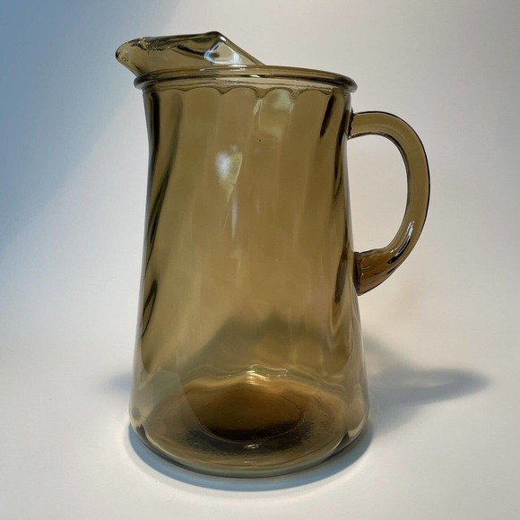 Vintage Indiana Glass Pitcher Optic Amber Swirl Pattern With Ice Lip - Picture 5 of 8